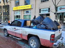 VSC worked with Downtown Indy to help Horizon House with clothing & food drive 